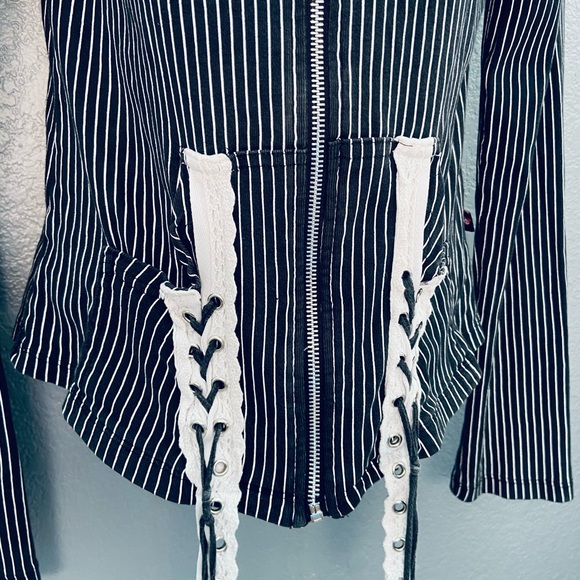 Skelanimals by Tripp NYC Pinstriped Hooded Sweatshirt - FITS LIKE WOMEN’S SMALL - Picture 4 of 6